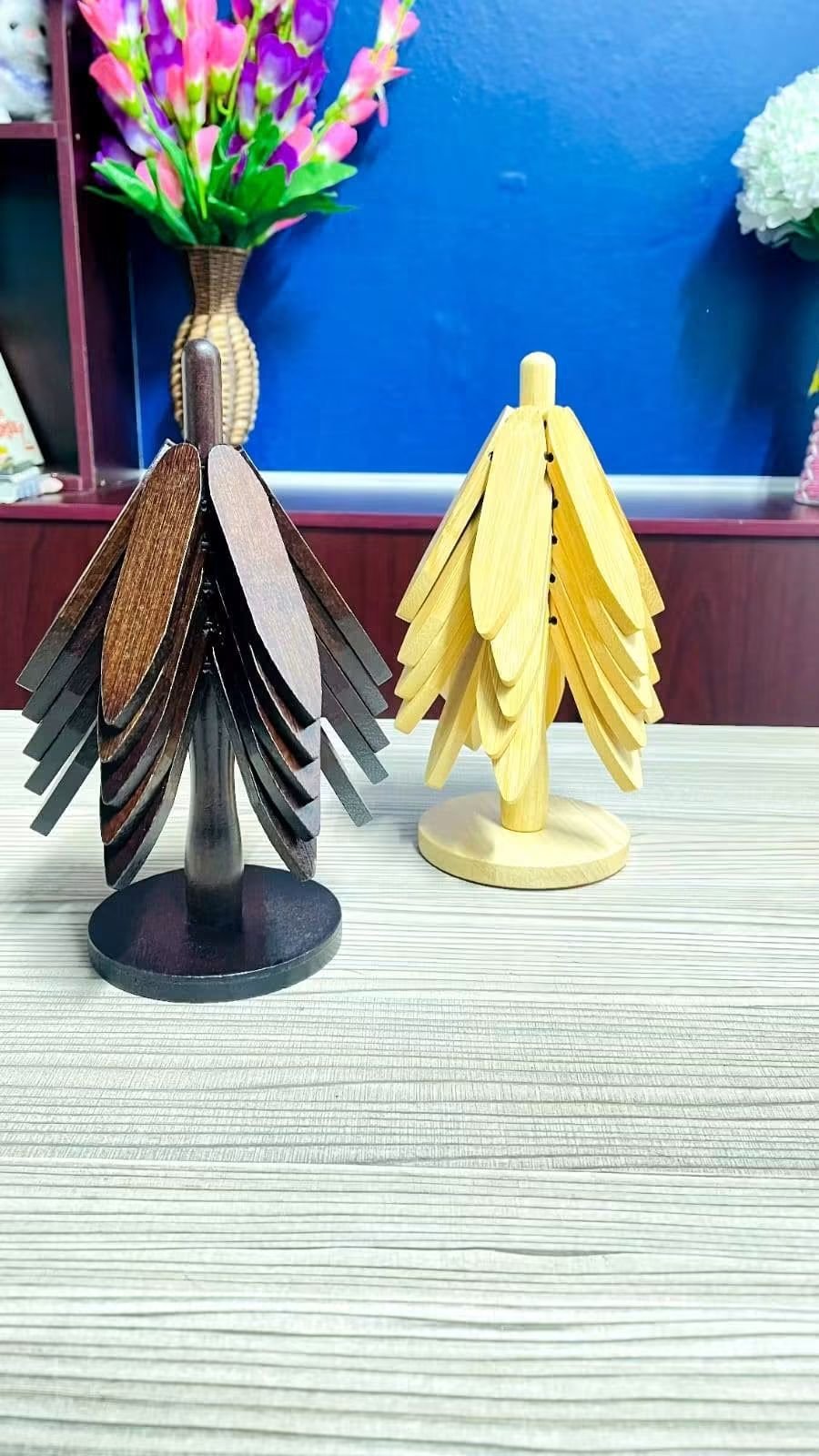 Wooden Decorative Tree – I Choice BD
Available Colors: 🤎 Dark Brown | 💛 Natural Wood - Image 3